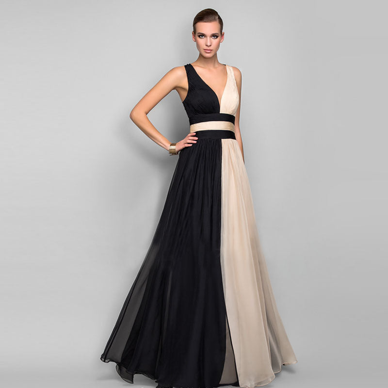Hand-Knit Cotton Wrapped Chest Maxi Dress – Open Back & Stitching Design