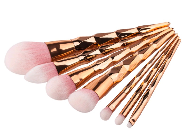 7-Piece Professional Makeup Brush Set Nylon Bristles & Electroplated Rubber Handle