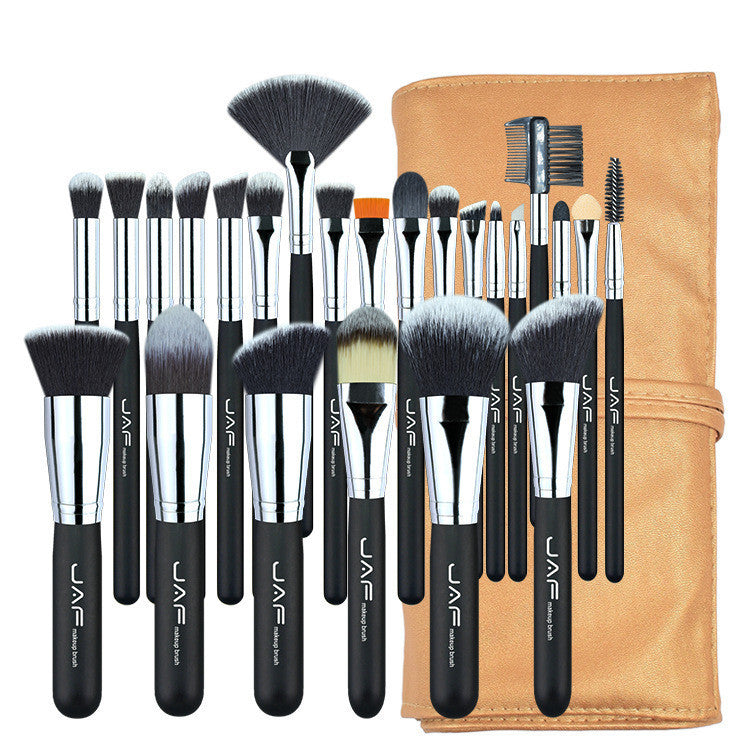 Premium Makeup Brush – Soft, Smooth & Durable for Flawless Application
