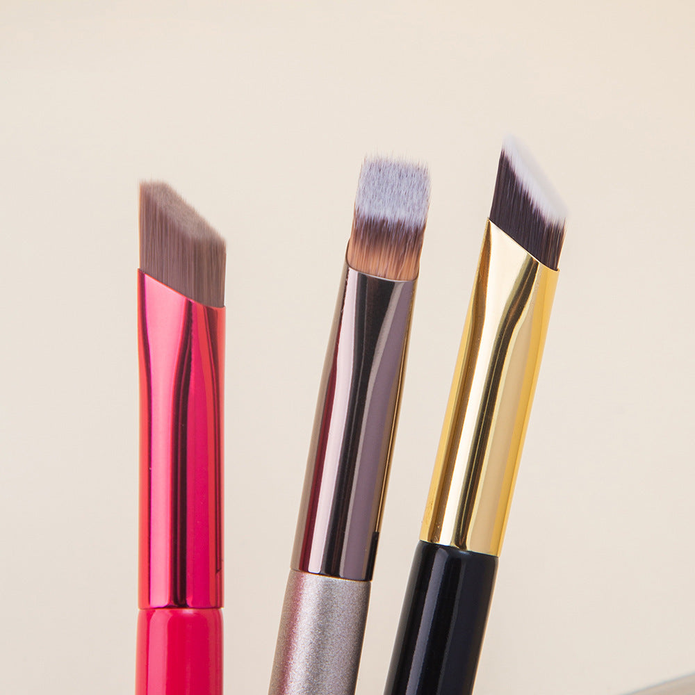 Professional Nylon Makeup Brush – Long Handle with Travel Bag