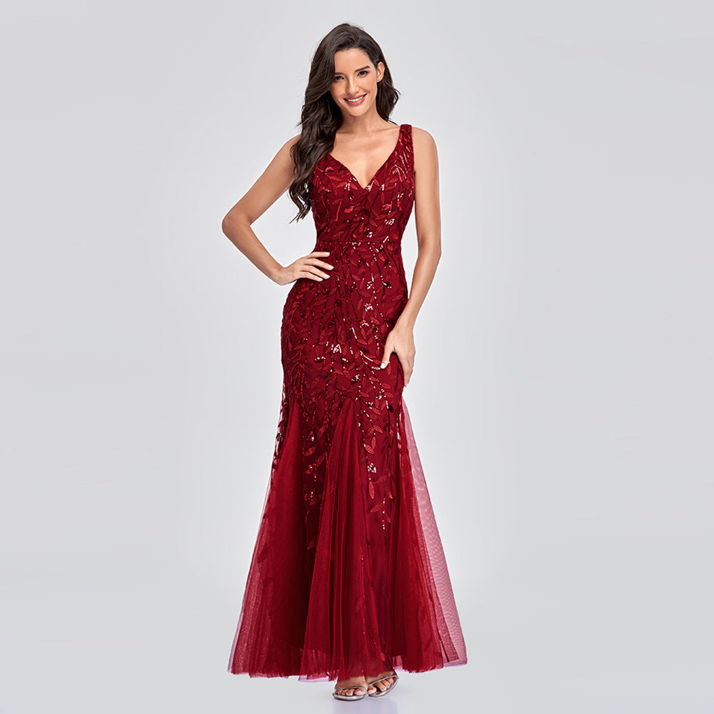 Embroidered Beaded V-Neck Fishtail Wedding Dress