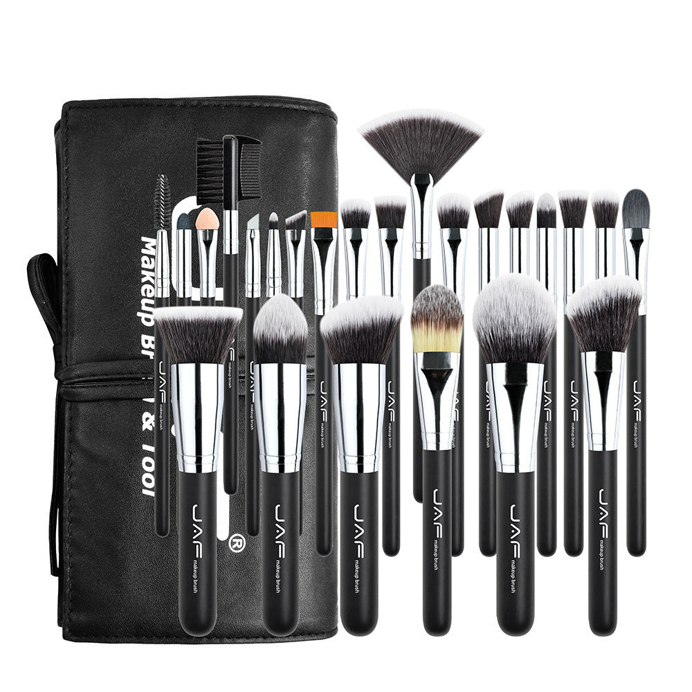 Premium Makeup Brush – Soft, Smooth & Durable for Flawless Application