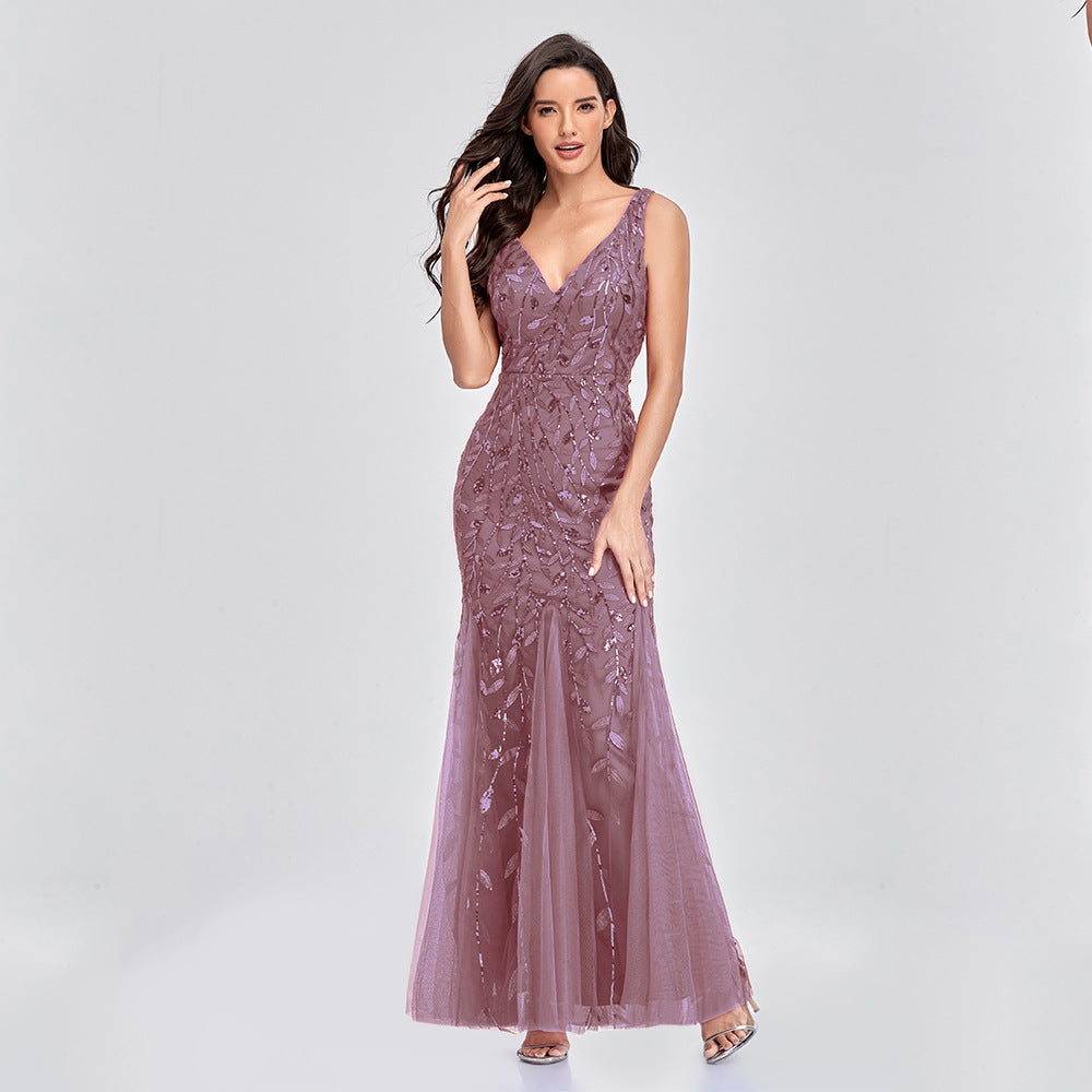 Embroidered Beaded V-Neck Fishtail Wedding Dress