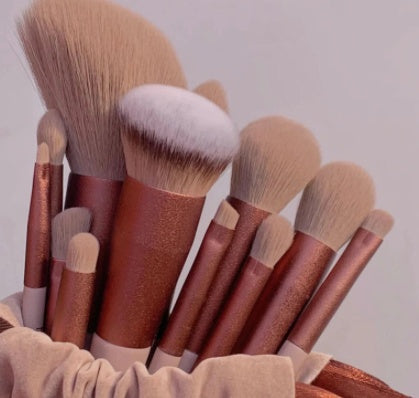 13-Piece Professional Makeup Brush Set with Storage Bag – Soft Synthetic Fiber