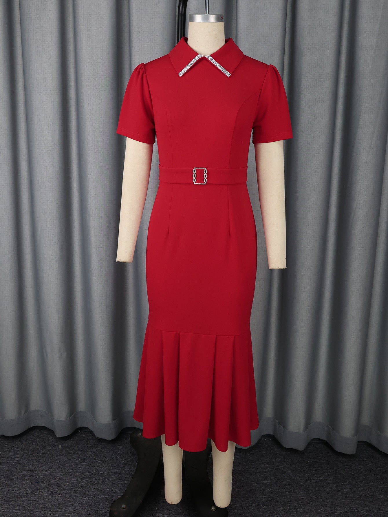 Elegant Red High-Waist Pullover Dress – Mid-Length Hip Skirt