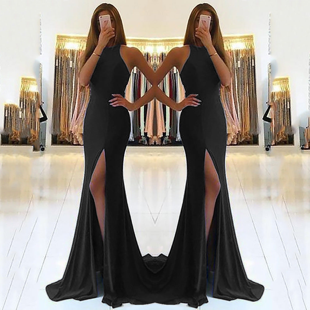 Sexy Halter-Neck Knitted Maxi Dress – High Waist, Hollow Design