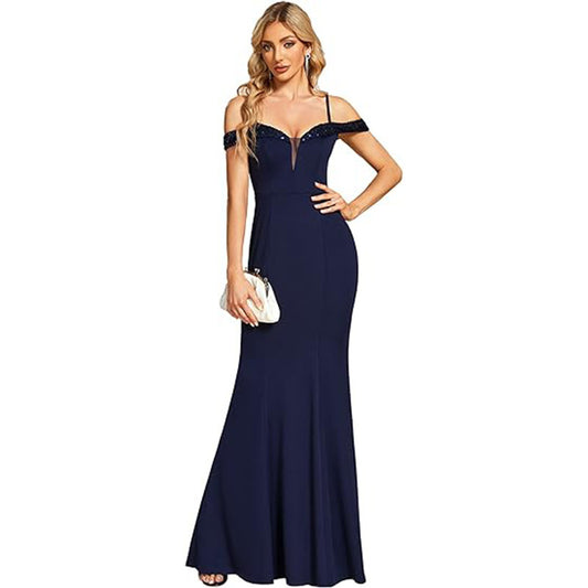 Chic short-sleeve wedding dress with yarn-dyed detail and distressed design. Made from polyester. Available in wine red, black, and navy blue, sizes US2–US26W.