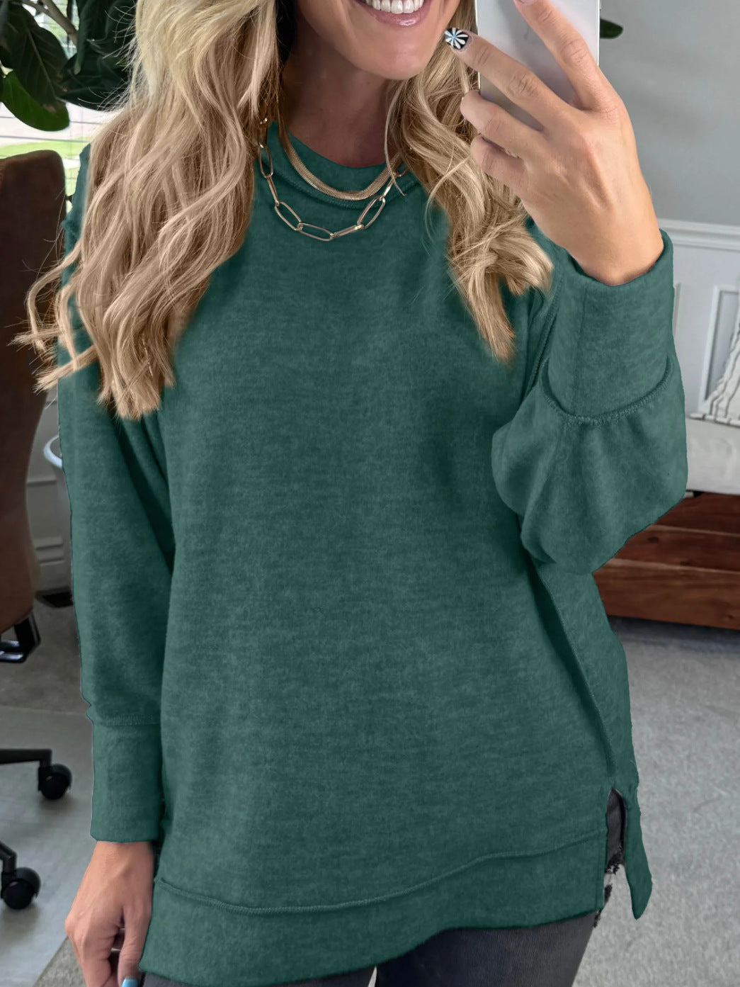 Women’s Loose Fit Solid Color Pullover Street Fashion Sweatshirt