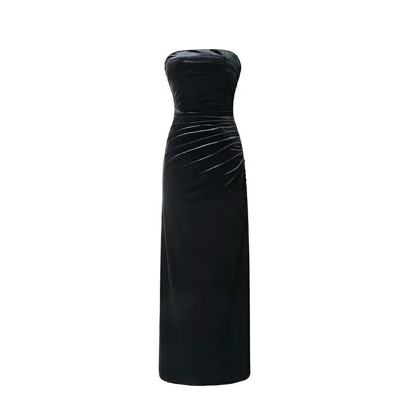 Elegant Black Polyester Evening Dress – Timeless Formal Wear