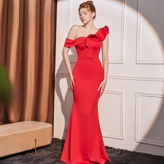 Stylish sleeveless mid-waist dress with zipper detail. Available in white, dark green, wine red, black, purple blue, and red. Sizes S–XXL.